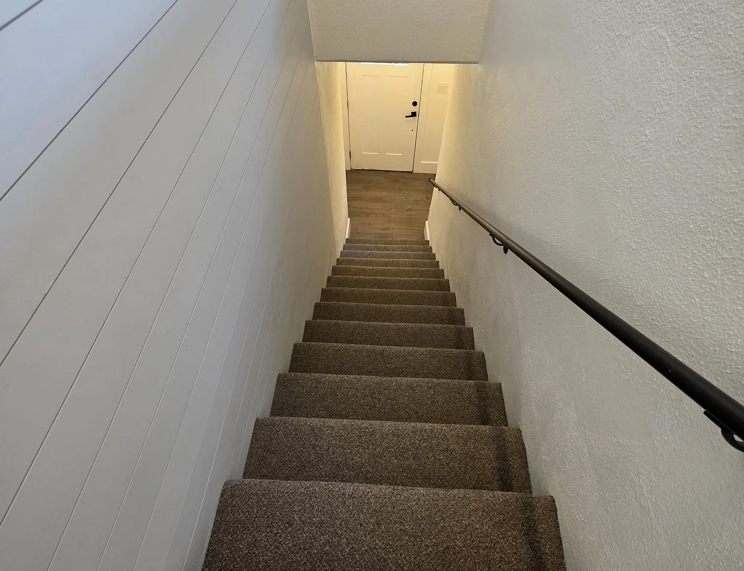 2 bed, 665 sqft, $1,500 — Photo 2
