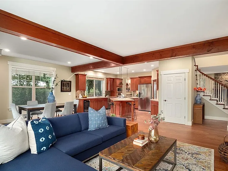 6614 Lake Washington Blvd SE — Photo 18