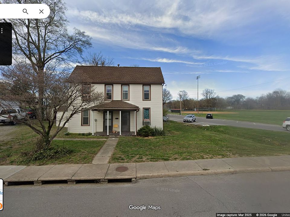 1st image of 520 W Washington St
