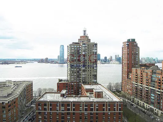 Rented by CCG Real Estate Brokerage | media 23