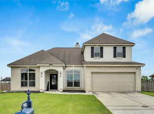 9562 W Terran Ln, Waggaman, LA 70094