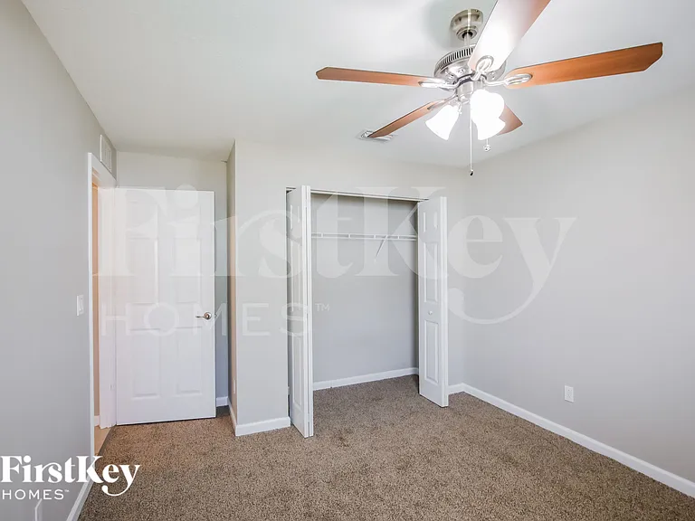 1497 SW San Sebastian Ave — Photo 13