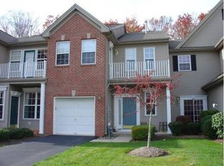 9 Warwick Rd #4605, West Windsor, NJ 08550