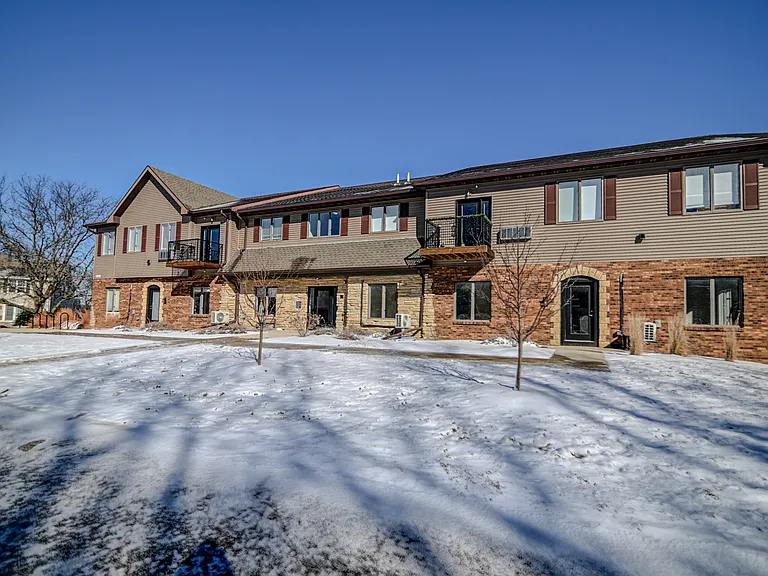 2128 Luann Ln #205 — Photo 36