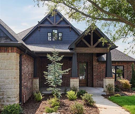 4th image of 12817 Parkside Dr