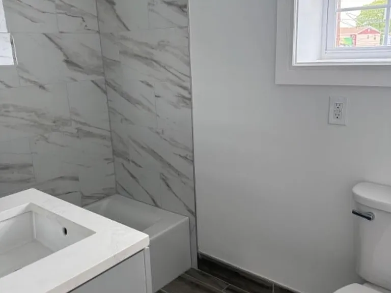 321 Jefferson Ave #2 — Photo 11