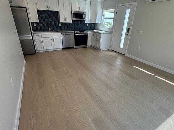 2nd image of 2930 Bancroft St #2930