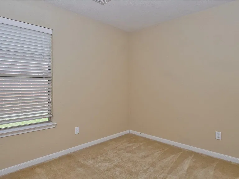 2923 Mustang Meadow Ln — Photo 17