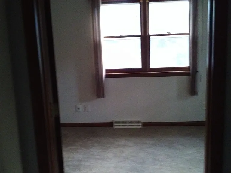 618 S Main St — Photo 6
