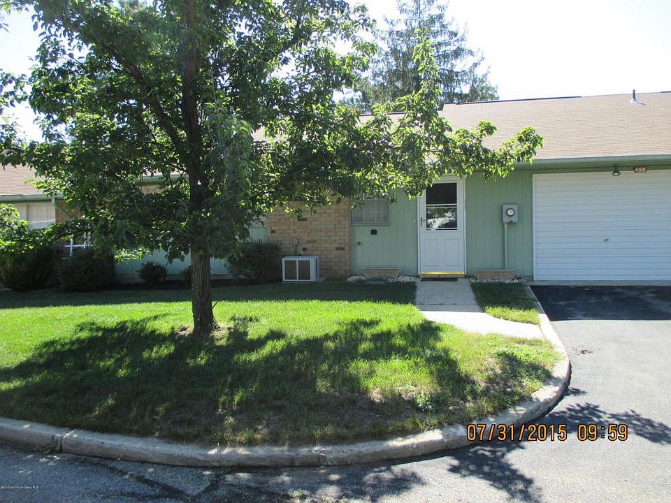 1st image of 48B Buckingham Dr
