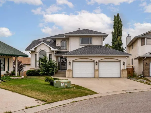 311 Hawkland Pl NW, Calgary, AB T3G 3R4