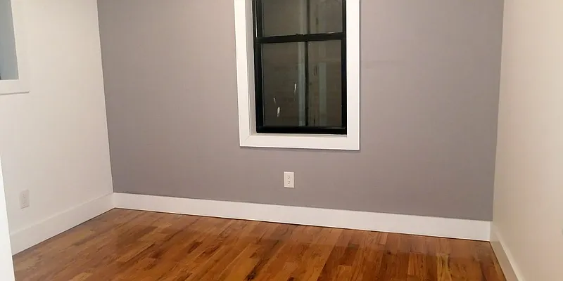 Rented by Evergreen Apartments BK | media 3