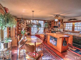 2814 Carl Durham Rd, Chapel Hill, NC 27516