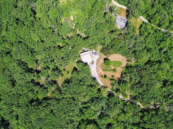 22620 Cottage Grove Ave