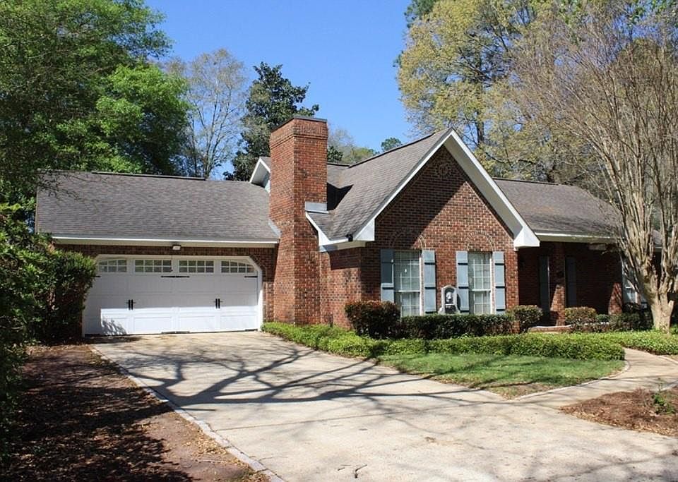 1st image of 107 Rainbow Dr