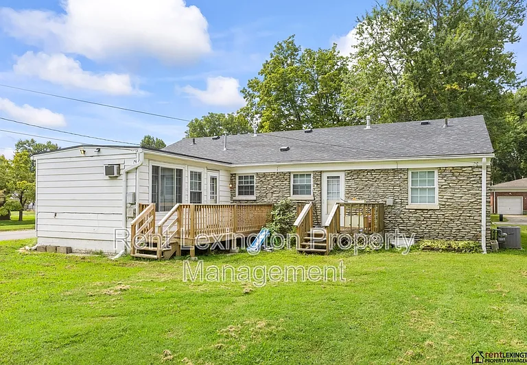 541 Sheridan Dr #1 — Photo 19