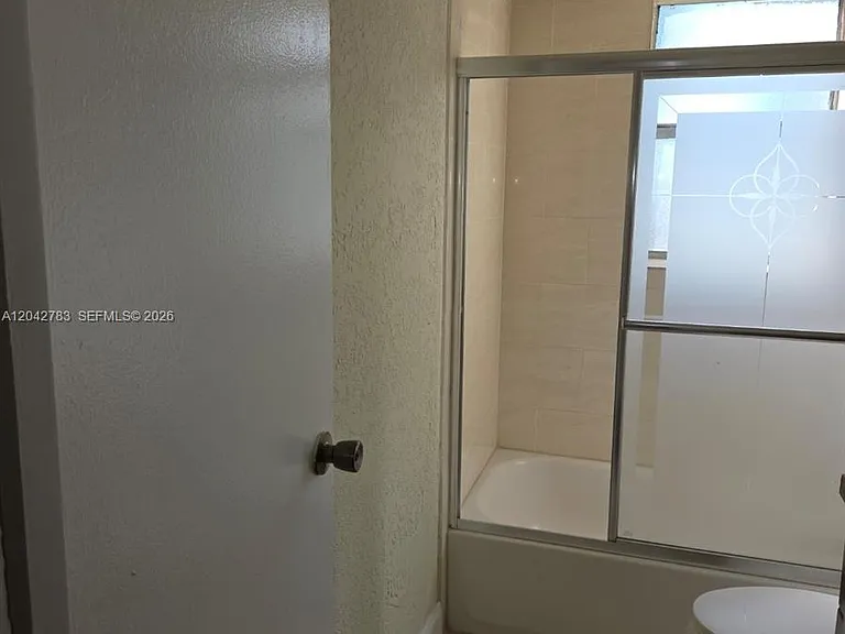 1800 SW 81st Ave #1417 — Photo 20