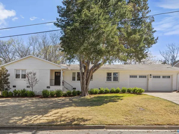 2703 Barcody Rd SE, Huntsville, AL 35801