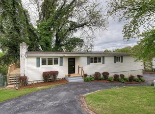 4584 Old Stage Rd, Kingsport, TN 37664