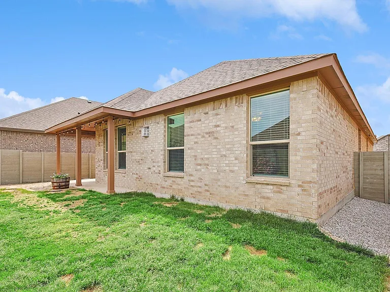 2108 Blackrail Ct — Photo 30