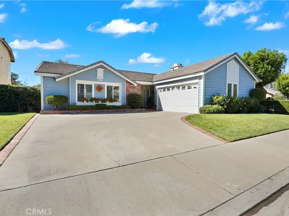 25839 Vaquero Ct, Santa Clarita, CA 91355