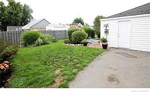 4th image of 137 Dwyer St