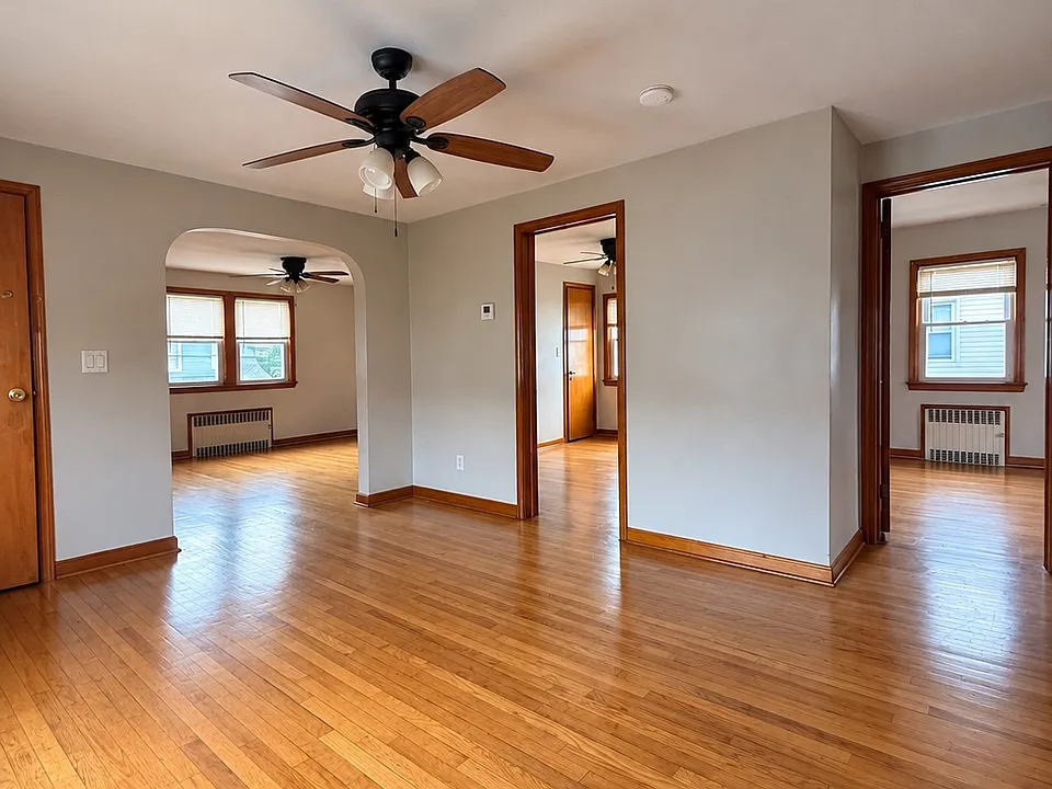49 Reservoir Ave #2