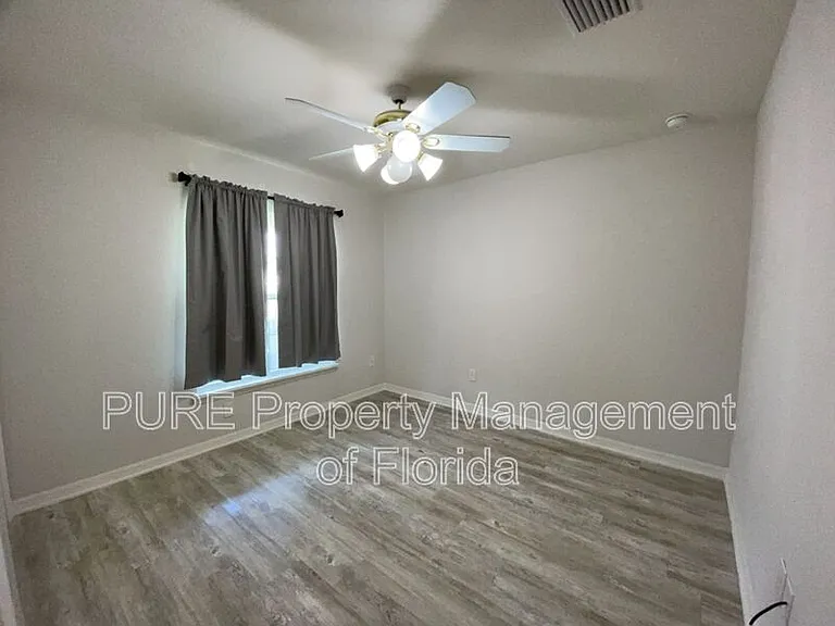 8925 SE 43rd Ave — Photo 26