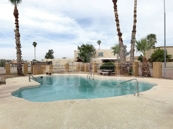 4514 E Riverside St, Phoenix, AZ 85040