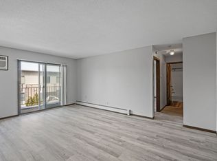 6281-6289 Louisiana Ave N #204, Minneapolis, MN 55428