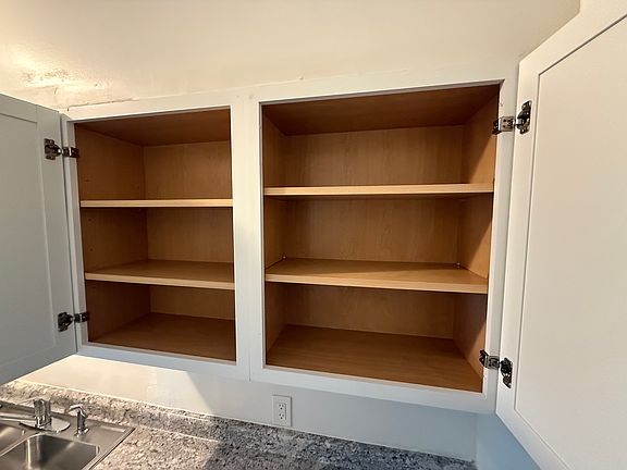 4th image of 133 W 13th St APT 3