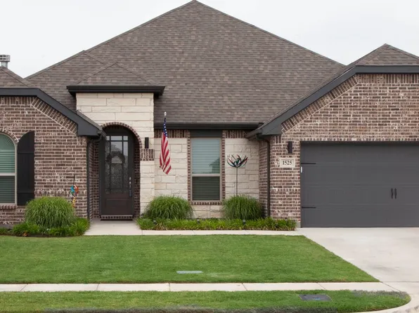 1525 Wagon Wheel Way, Krum, TX 76249