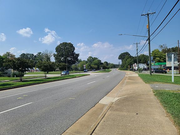 4th image of 15250 Warwick Blvd