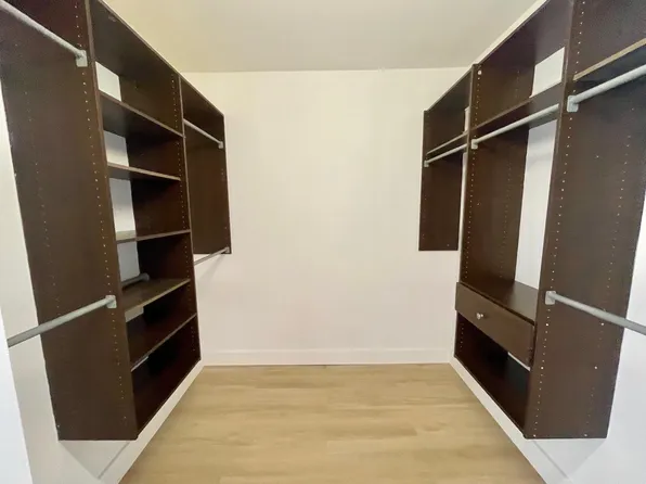 2101 City Place image 37 of 37