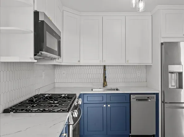 1655 Flatbush Avenue image 4 of 23