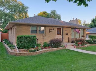 801 Echo Ln, Racine, WI 53406