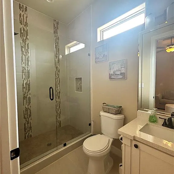 1329 N Cesar Chavez Rd — Photo 6
