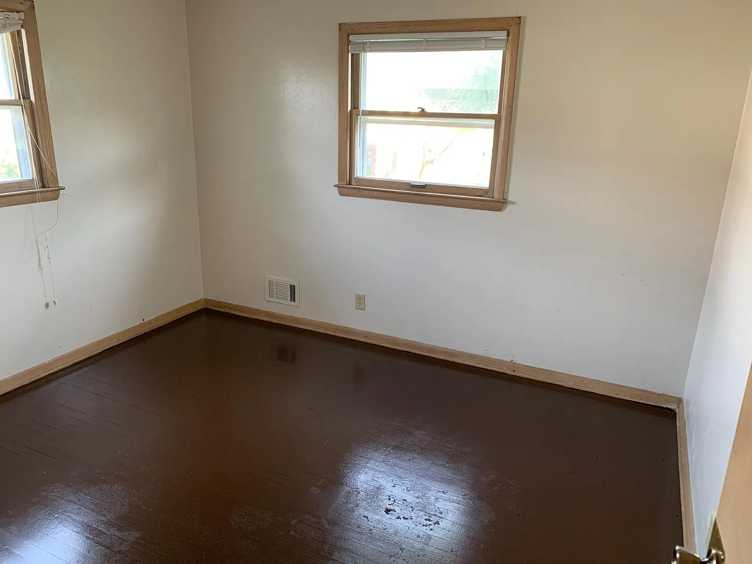 2 bed, 700 sqft, $775 — Photo 3