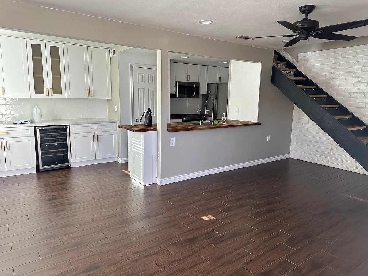 Building Photo - 20853 Plum Canyon Rd