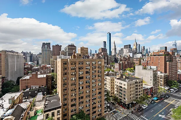 Sold by Brown Harris Stevens | media 21