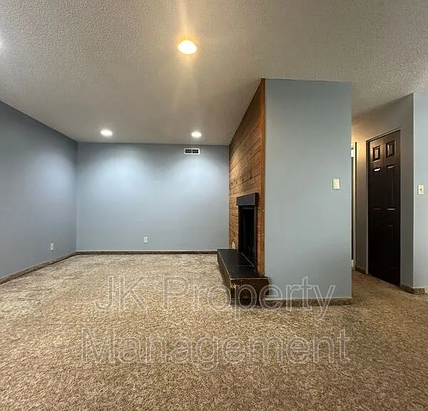 3516 11th Ave S #10 — Photo 5