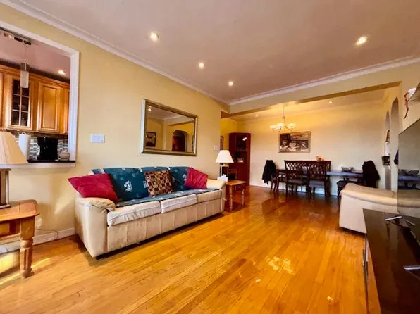 601 79th Street image 3 of 11