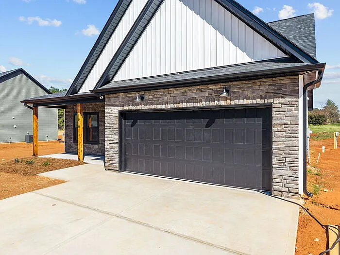1010 Gibson Rd — Photo 43