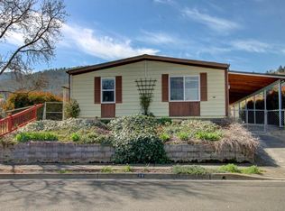 29 Deborah Dr, Talent, OR 97540