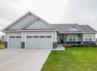 5210 Bulldog Ave, Van Meter, IA 50261