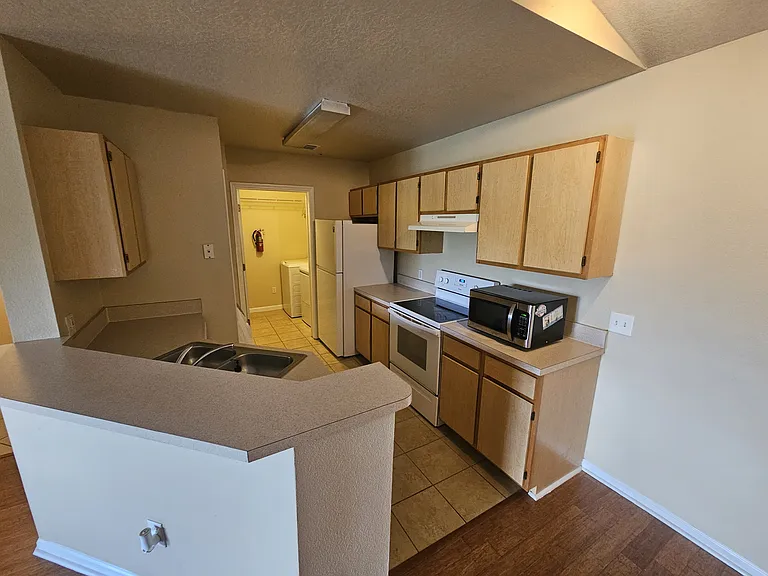 6578 Swissco Dr #133 — Photo 10
