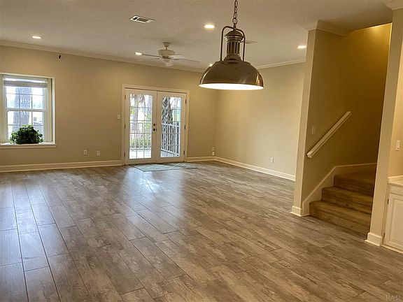 4th image of 1183 Lionsgate Ln