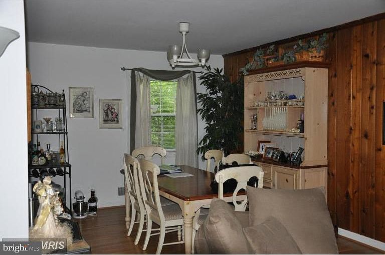 2nd image of 3316 Prince William Dr