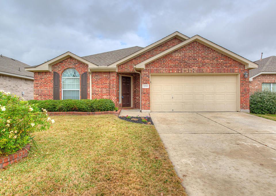 1st image of 20508 Farm Pond Ln