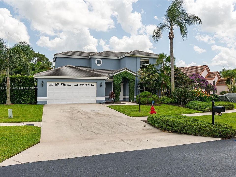 1st image of 12654 White Coral Dr